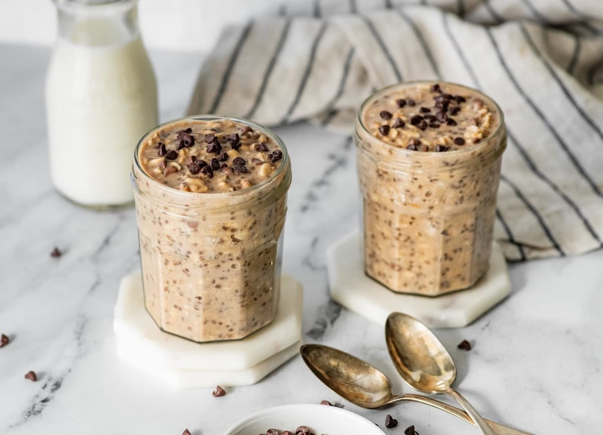 5-MIN FUEL: Cookie Dough Overnight Oats for a Power-Packed Breakfast!