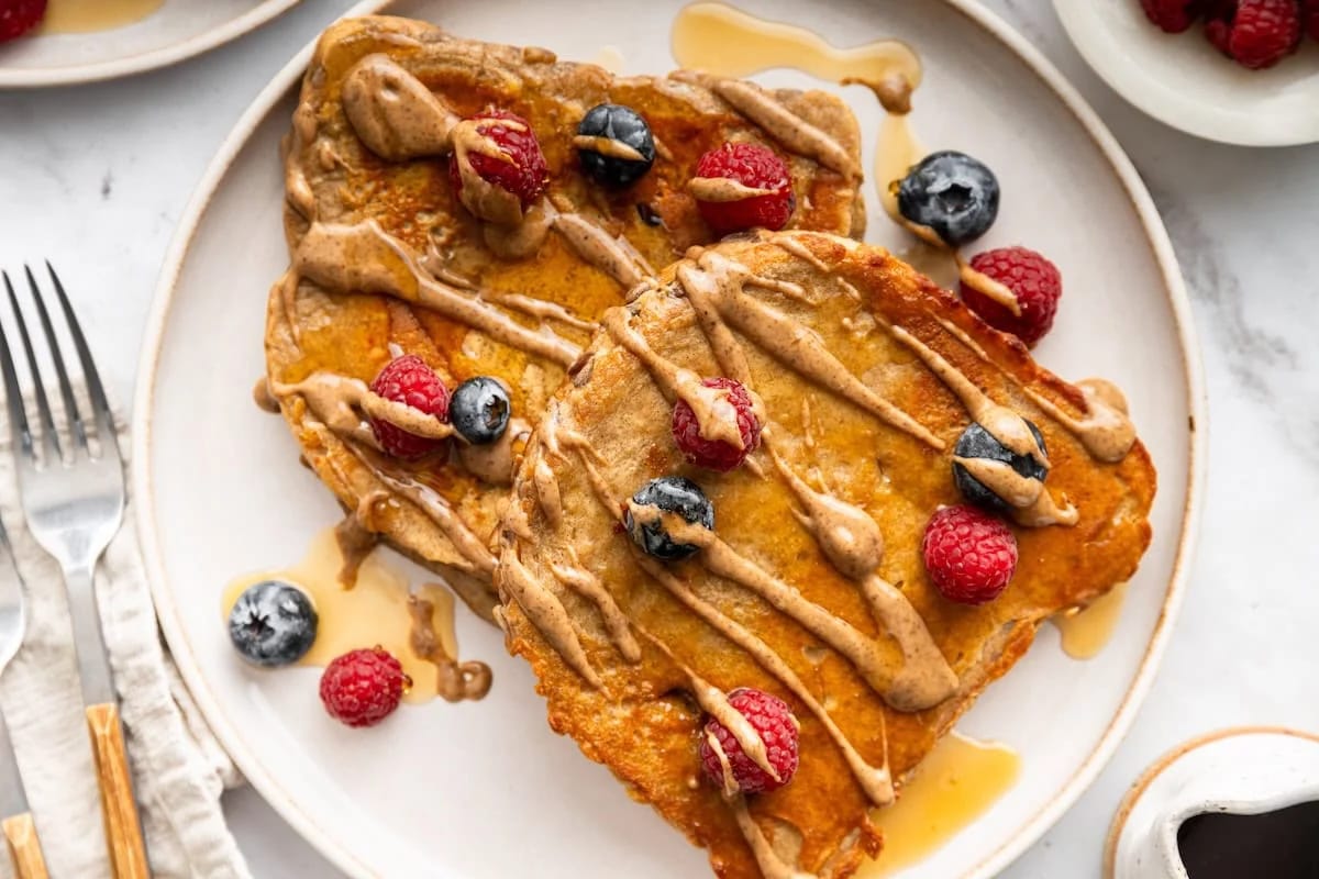 5-MIN FUEL: Protein-Packed French Toast Delight (36g Protein!)